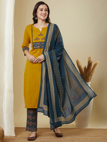Dupatta Set
