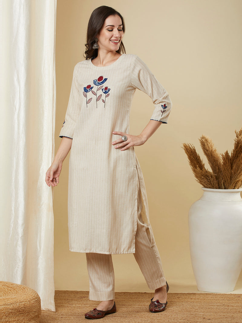 Beige Kantha straight kurta with modern applique combined with a marron block-printed mull dupatta and self bottom.