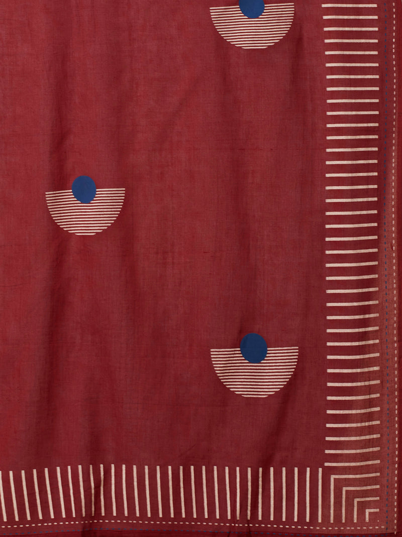 Beige Kantha straight kurta with modern applique combined with a marron block-printed mull dupatta and self bottom.