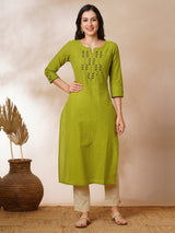 Straight cotton stripe kurta with hand applique and embroidery detailing.