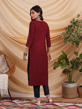 Straight Cotton flax kurta with hand embroidery and hand applique detailing.