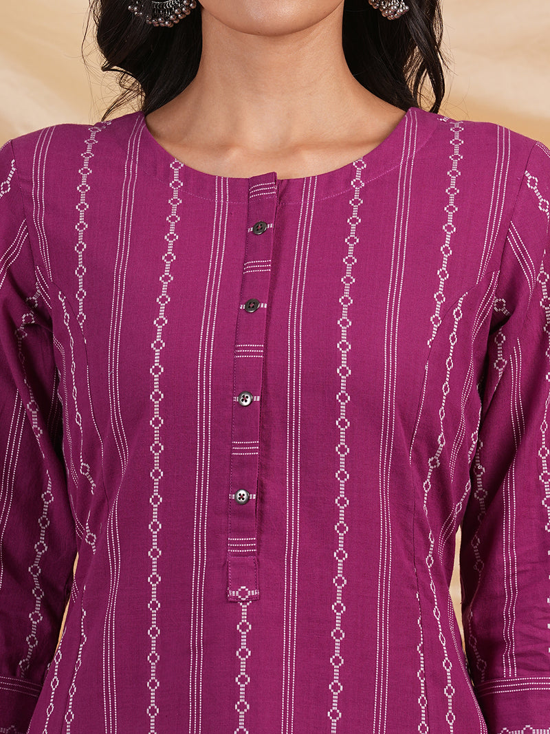 A line woven kurta with a shoulder princess line with a central placket.