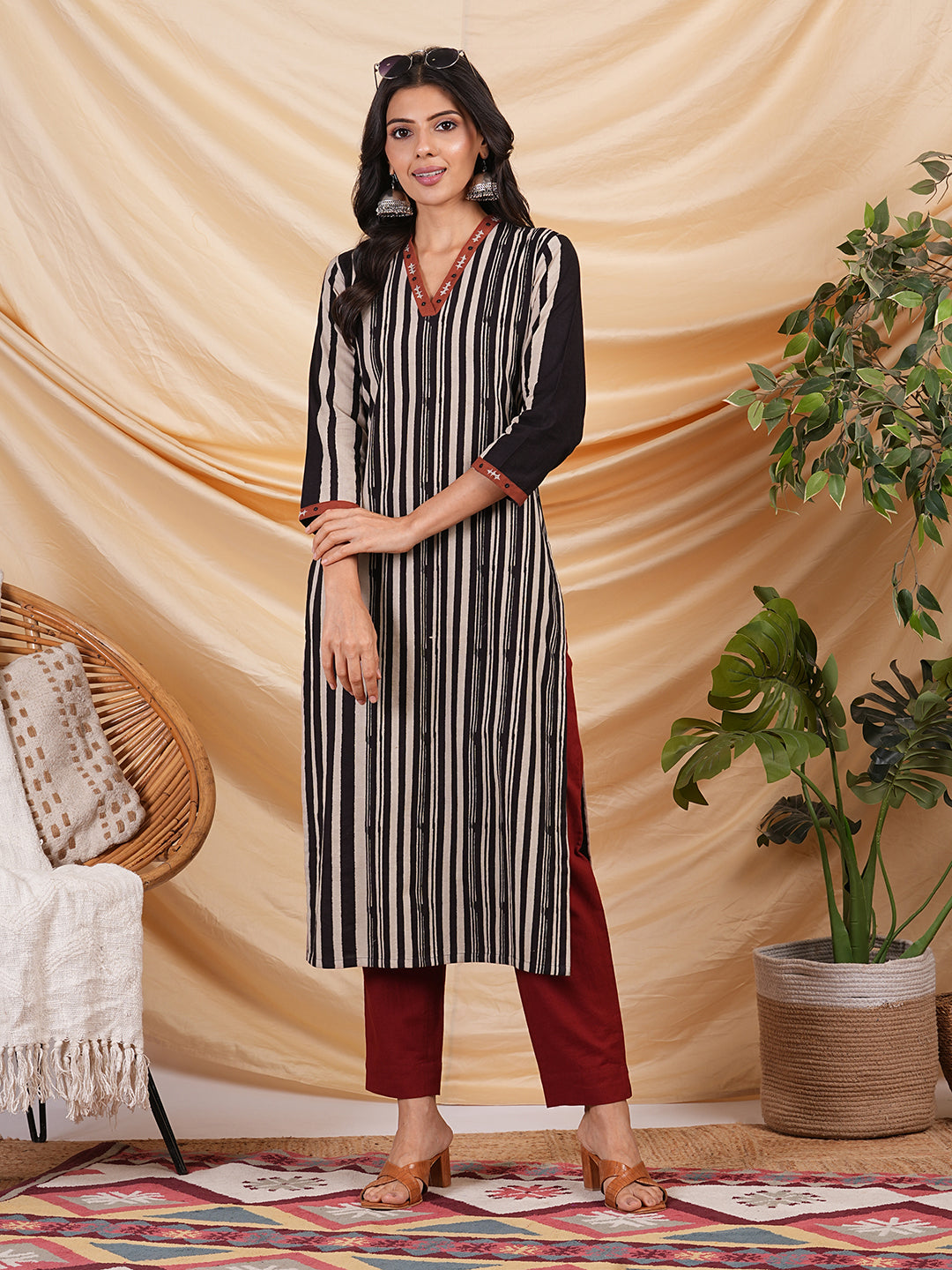 Elegant Straight Fit Cotton Kurta Featuring Hand Block Print & Intricate Hand Embroidery