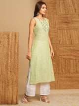 Straight cotton kurta with mirror and embroidery details on yoke.