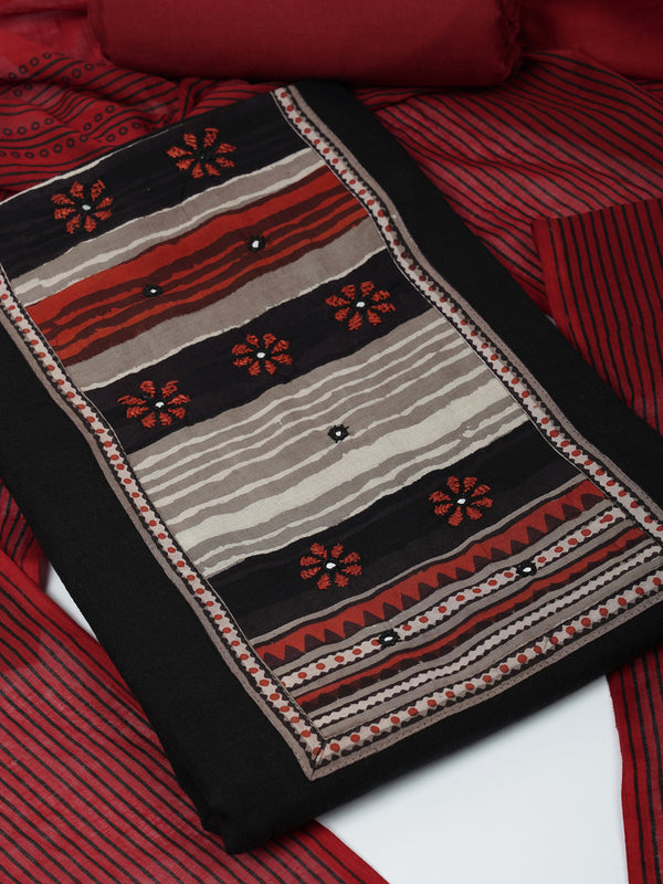 Unstitched suit set featuring a mix-and-match yoke and a contrast colour block printed mull dupatta.