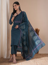 Blue dobby kurta set featuring highlights of contrasting colour embroidery & self bottom