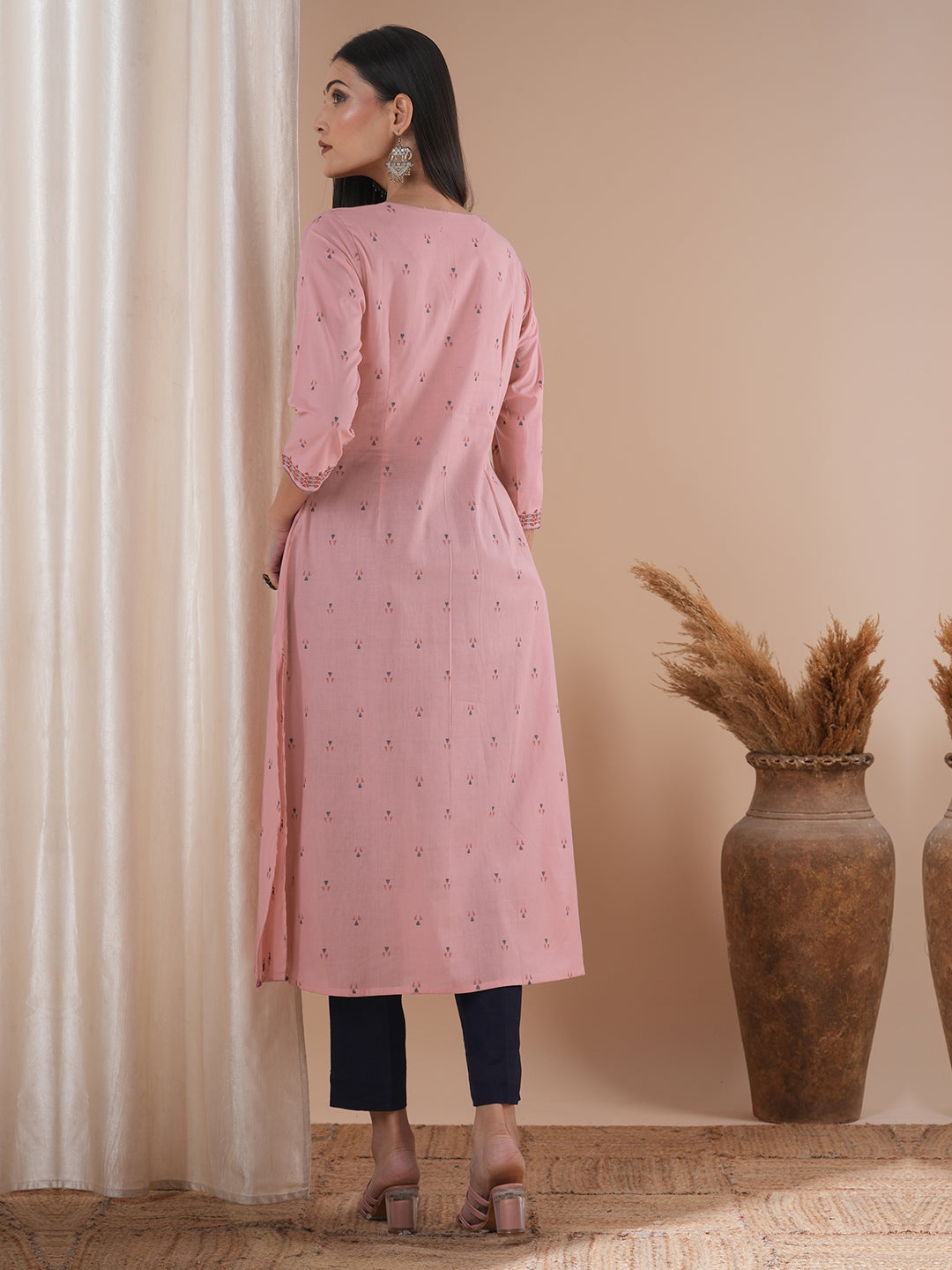 Embroidered cotton dobby kurta with pleating and an in seam pocket