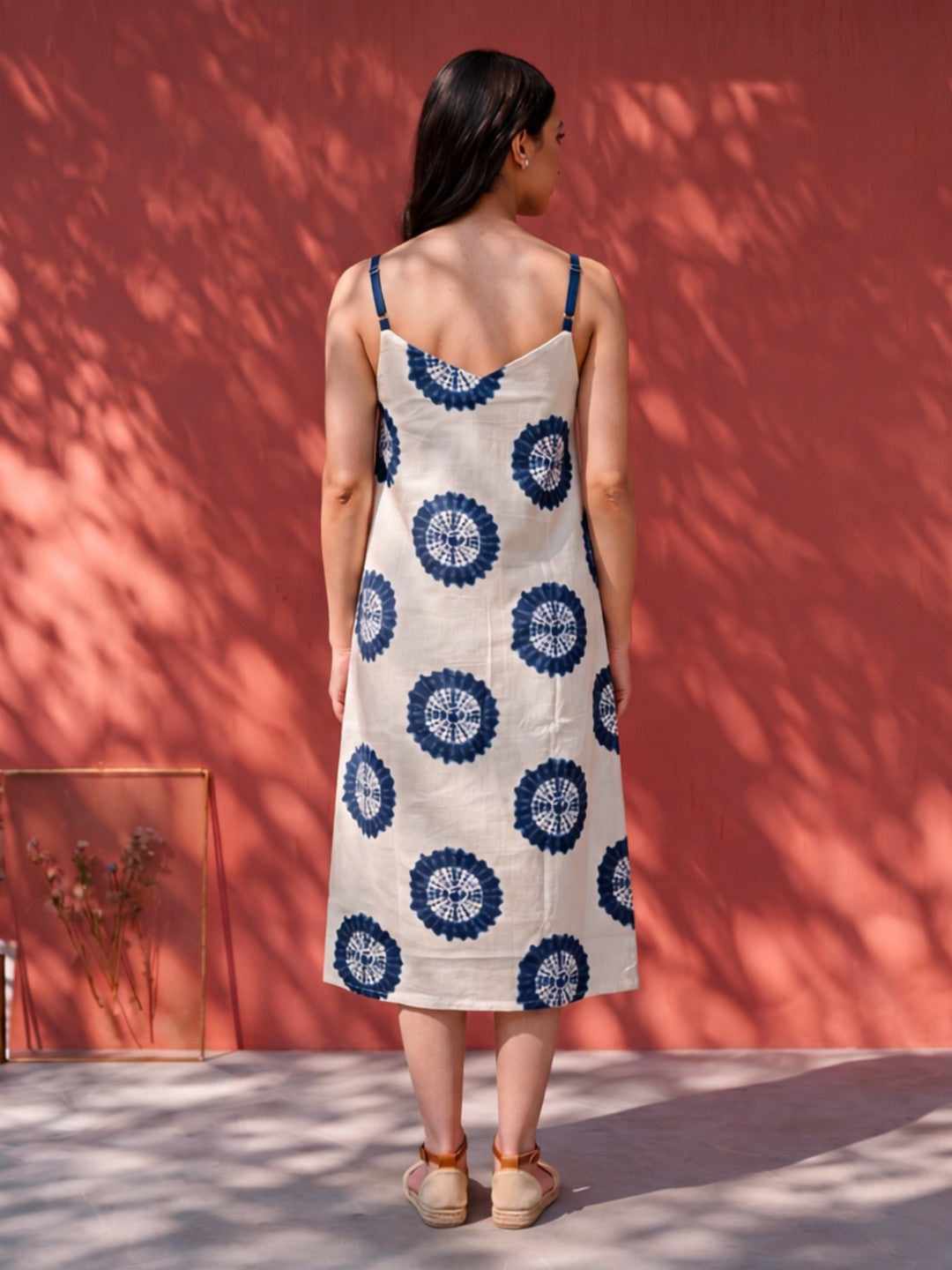 JOYLAND-Soft cotton A-line dress with indigo tie-dye prints and easy silhouette.