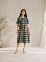 JOYLAND-Printed A-Line Flex Dress with Front Tucks, Notch Collar and Roll-Up Sleeves.