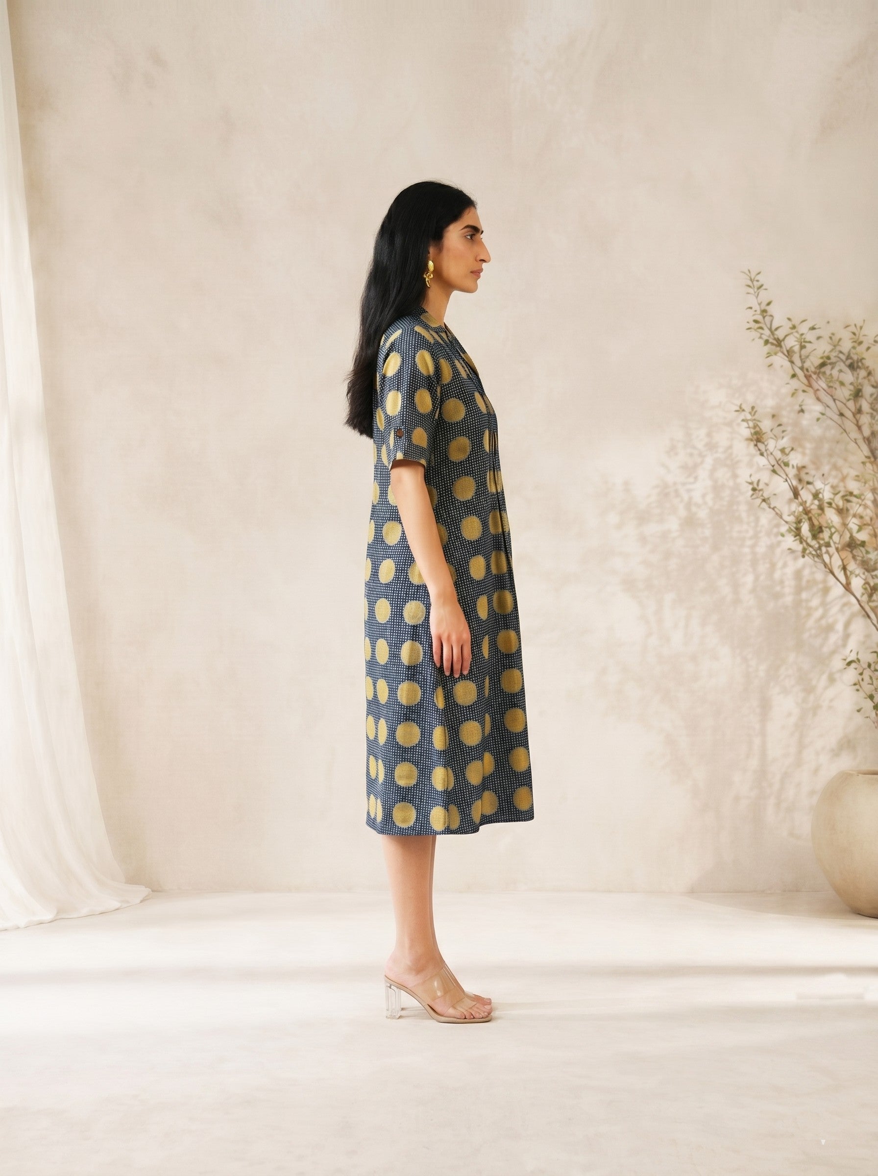 JOYLAND-Printed A-Line Flex Dress with Front Tucks, Notch Collar and Roll-Up Sleeves.