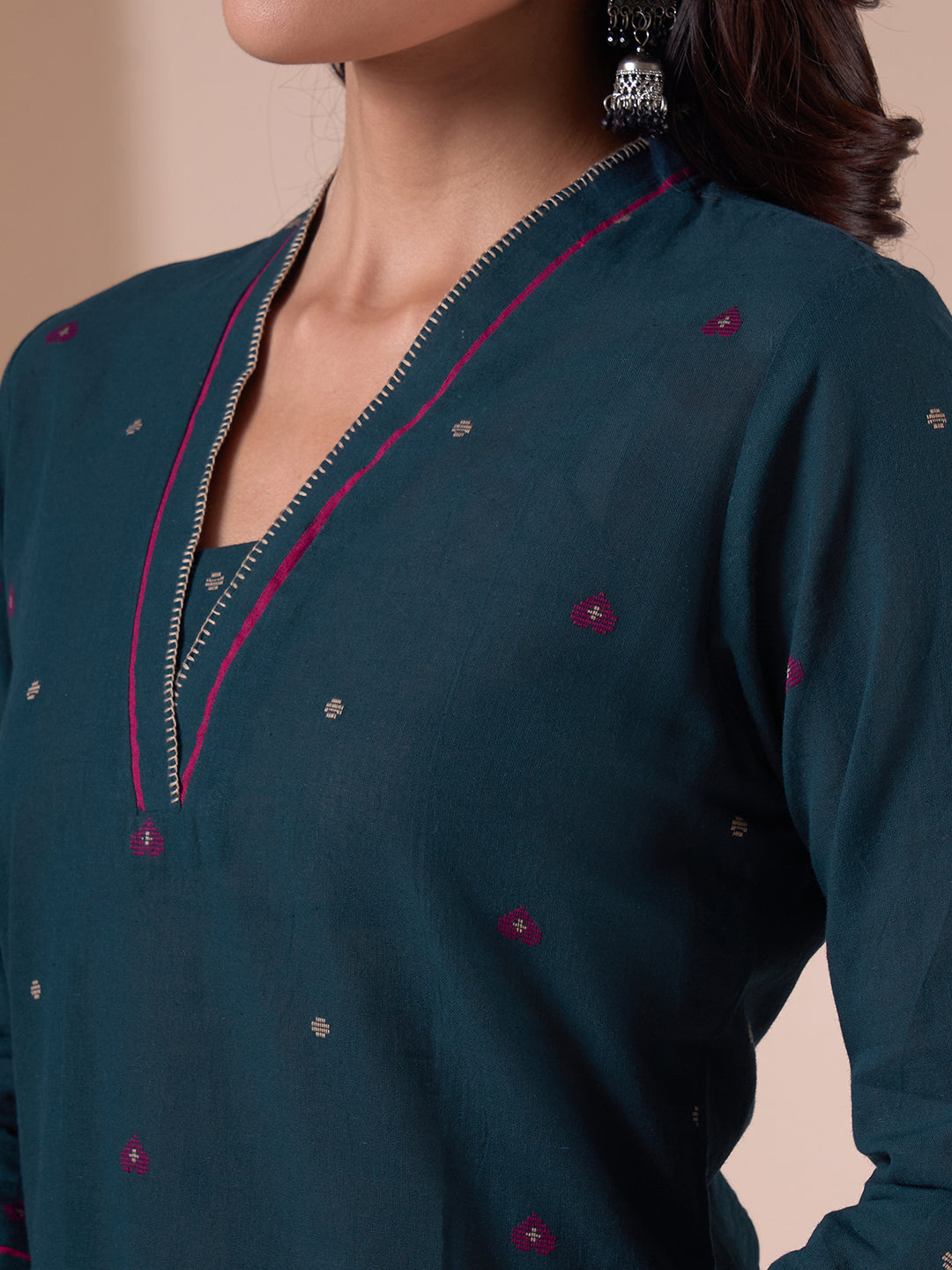 Straight Fit Cotton Dobby Kurta with Handwork and Contrast Selvedge Neckline.