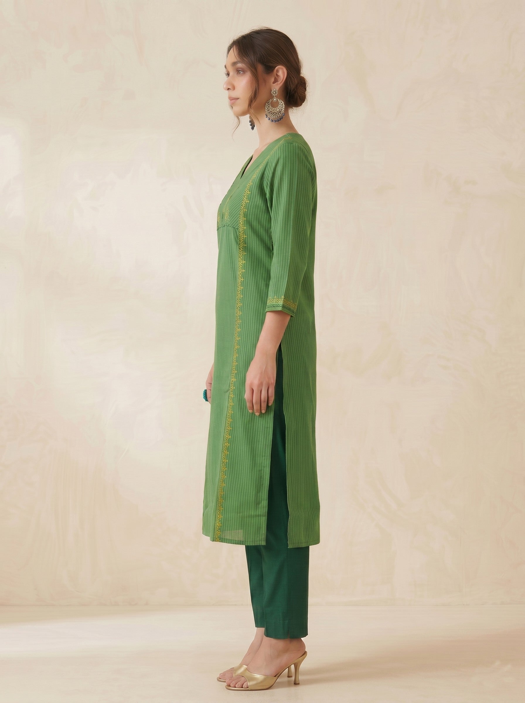 Straight Fit Princess Dobby Kurta with Dual Color Block Print and Stripe Detail.
