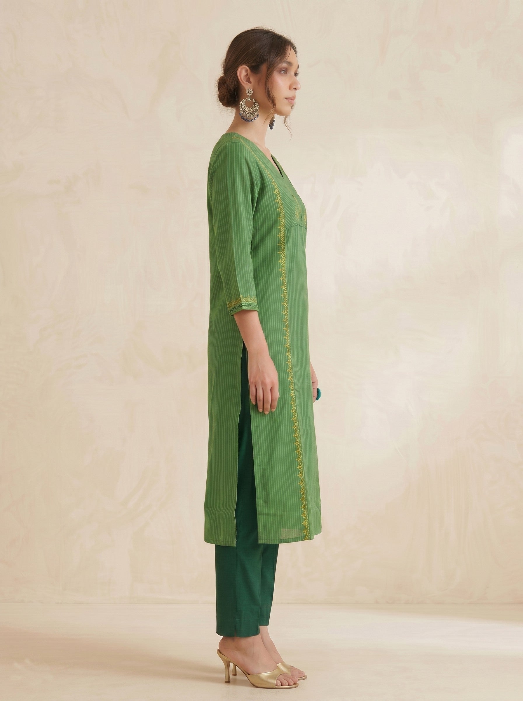 Straight Fit Princess Dobby Kurta with Dual Color Block Print and Stripe Detail.