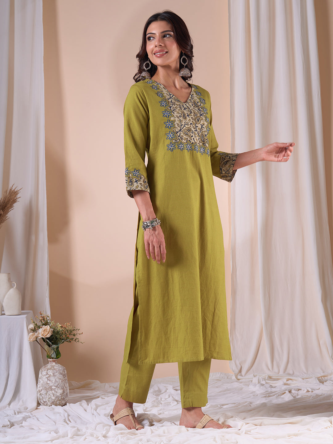 Cotton Straight Fit Kurta Set with Kalamkari Cutwork Yoke and Matching Pants.
