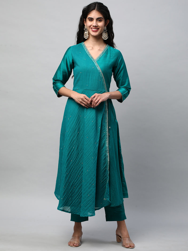 Inaara - Silk blend kurta with embroidered lace and tassels detail