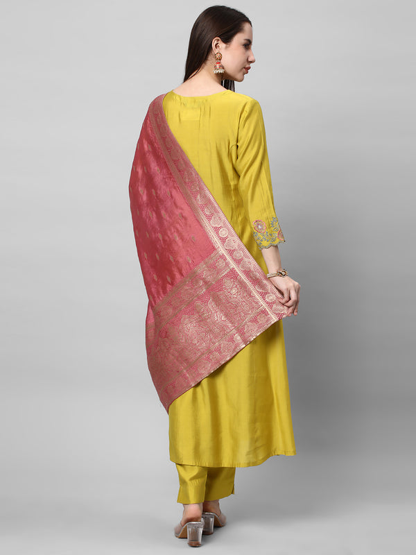 Embroidered A line kurta paired with brocade dupatta and straight pants.