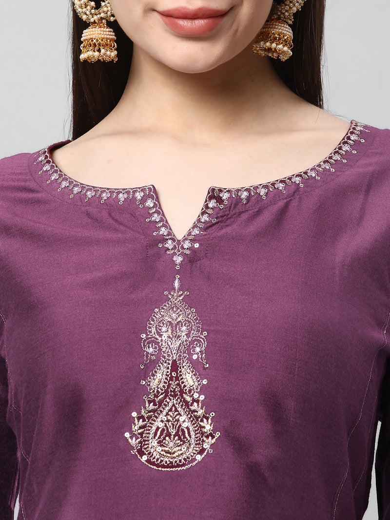 INAARA - Silk blend embroidered kurta in deep purple shade with sequined work.