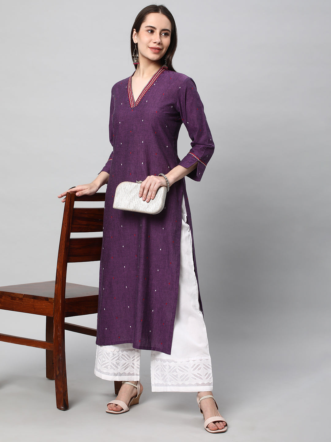 Leher - Woven cotton kurta with embroidery detailing
