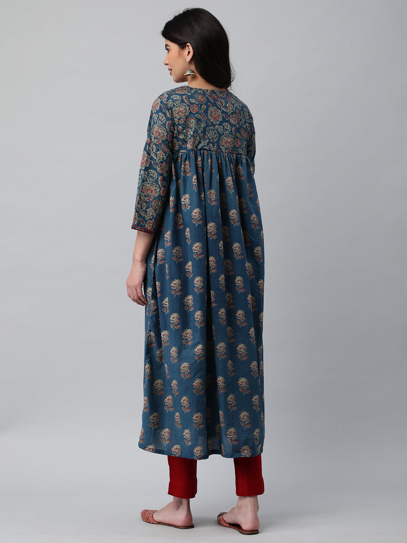 Printed cotton kurta with gathering on the empire line.