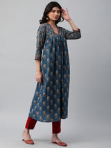 Printed cotton kurta with gathering on the empire line.