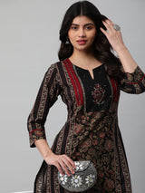 Straight paneled kurta with bloc print & sequin handwork.