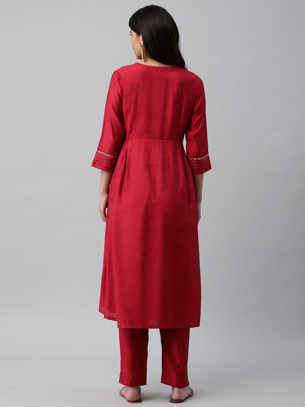 A Flared kurta with mock placket and machine embroidery.