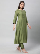 Inaara - A shoulder princess kurta with center placement embroidery.