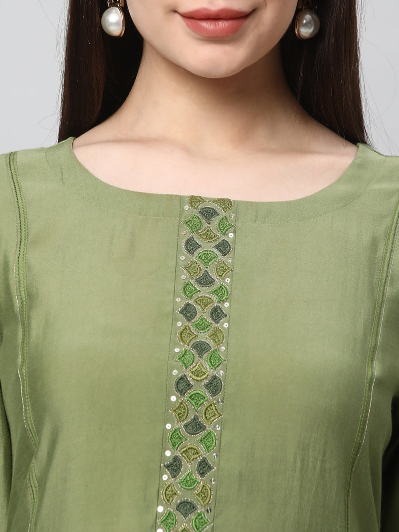 Inaara - A shoulder princess kurta with center placement embroidery.