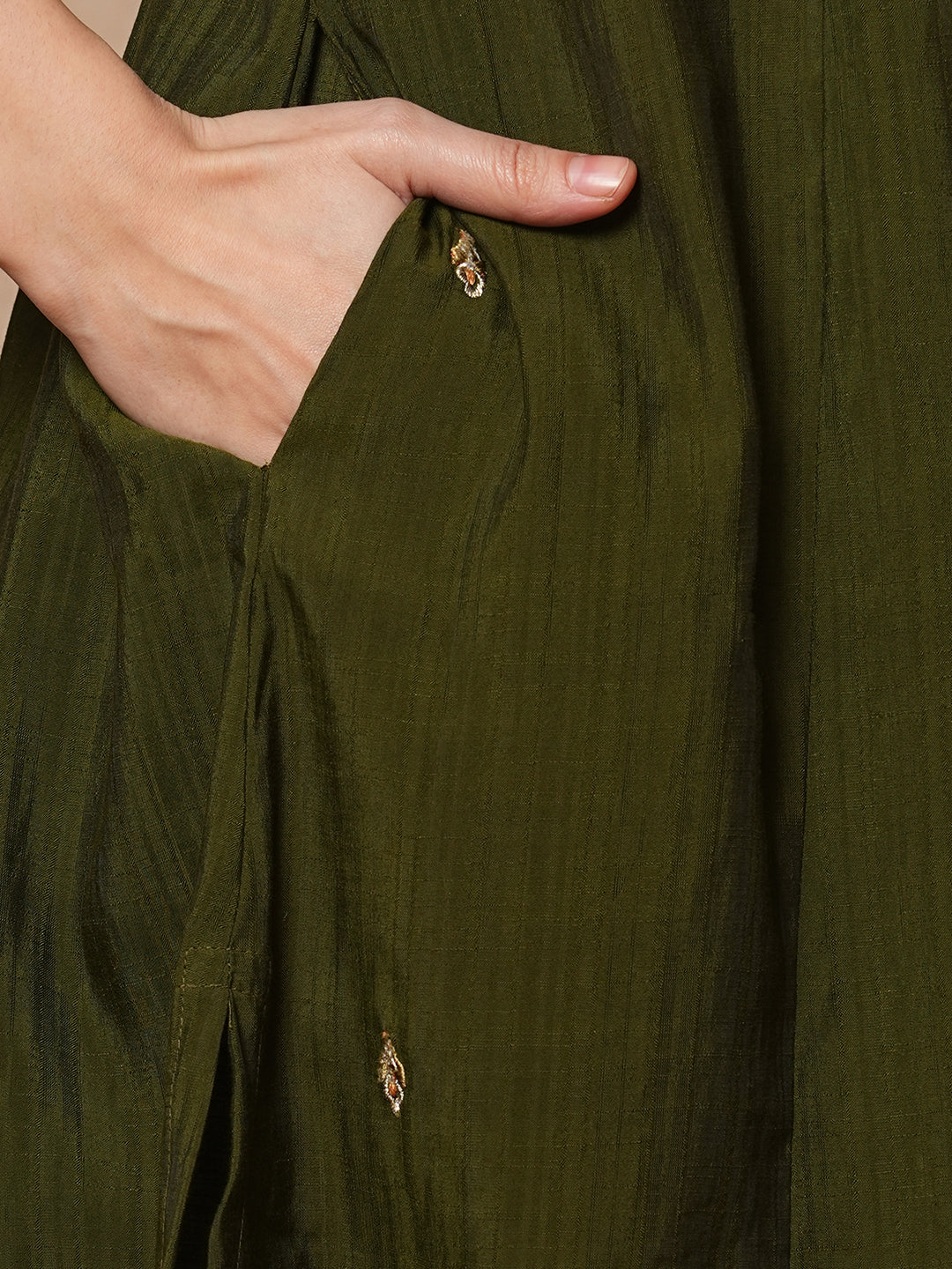 Party Edit- Pocketed a line kurta with embroidery and gathering detailing