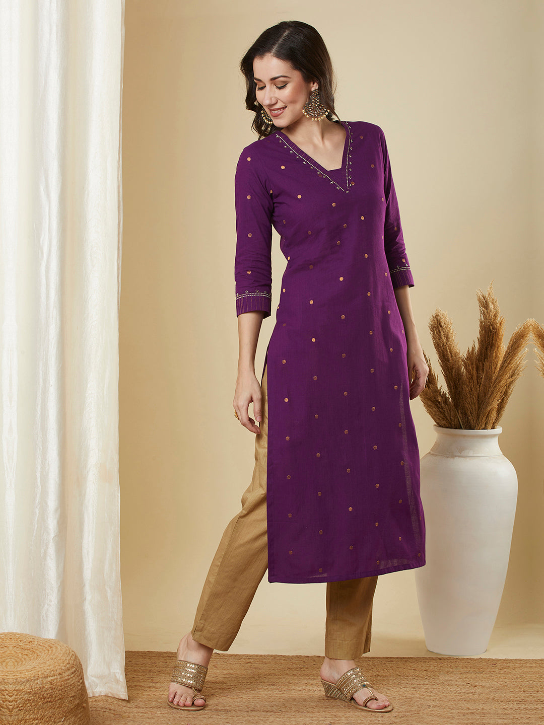 Straight fit cotton kurta in woven zari fabric with zari embroidery and handwork