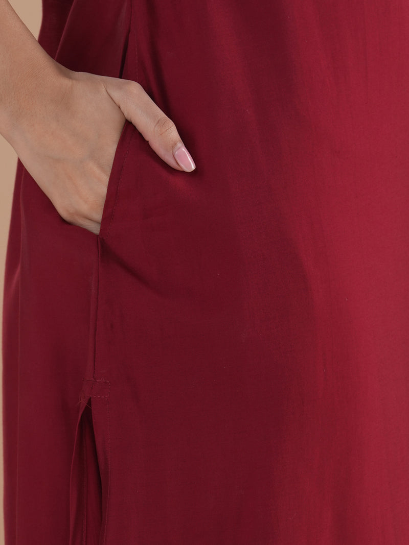 Embroidered A line kurta in silk blend fabric paired with lined palazzos