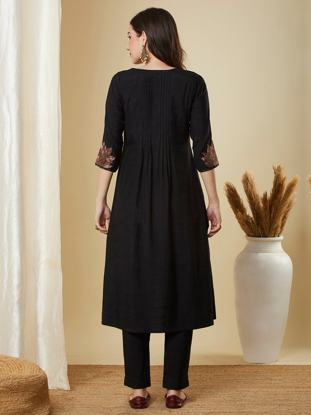 Party Edit- Embroidered silk blend kurta with pleating and sequin work paired with lined pants