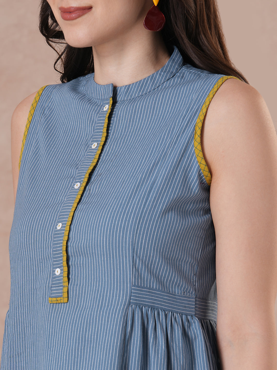 JOYLAND - Cotton striped Princess Line stand collar sleeveless Dress with Contrast Trim.