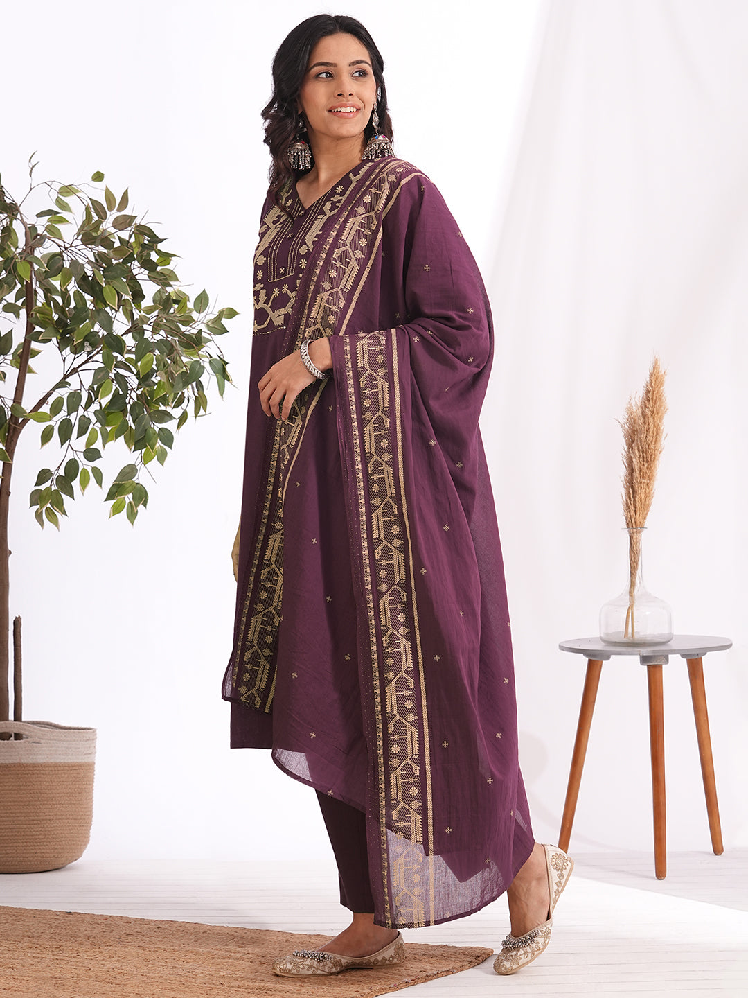 3-piece a-line embroidered suit set with matching straight pants, and a coordinating dupatta.(Purple)