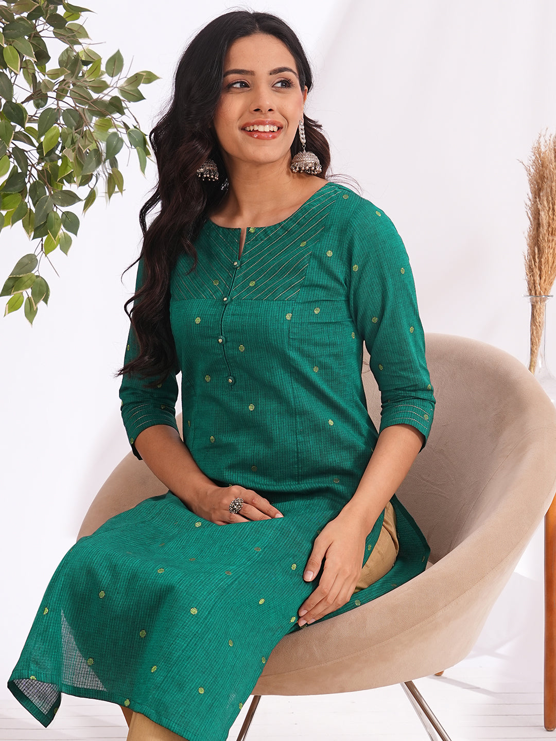 Straight fit textured cotton kurta with woven Zari dots and hand embroidery detailing