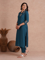 Party Edit- Straight fit kurta with placement embroidery and handwork.