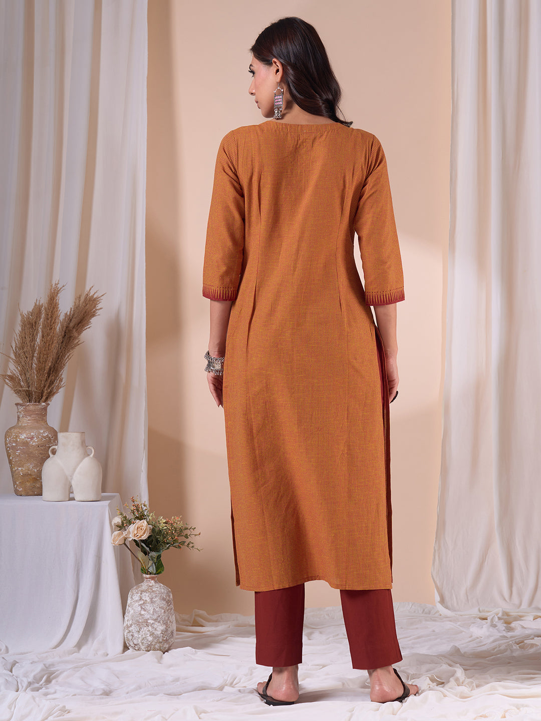 Straight Fit Cotton Woven Checks Kurta with Geometric Block Print & Contrast Trim.