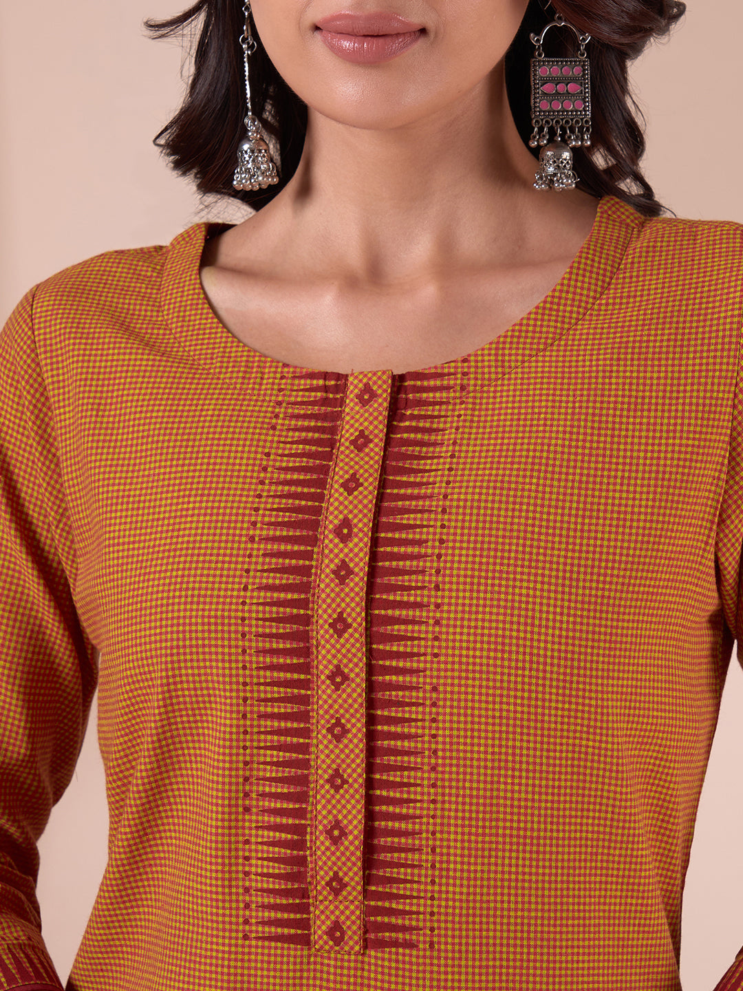 Straight Fit Cotton Woven Checks Kurta with Geometric Block Print & Contrast Trim.