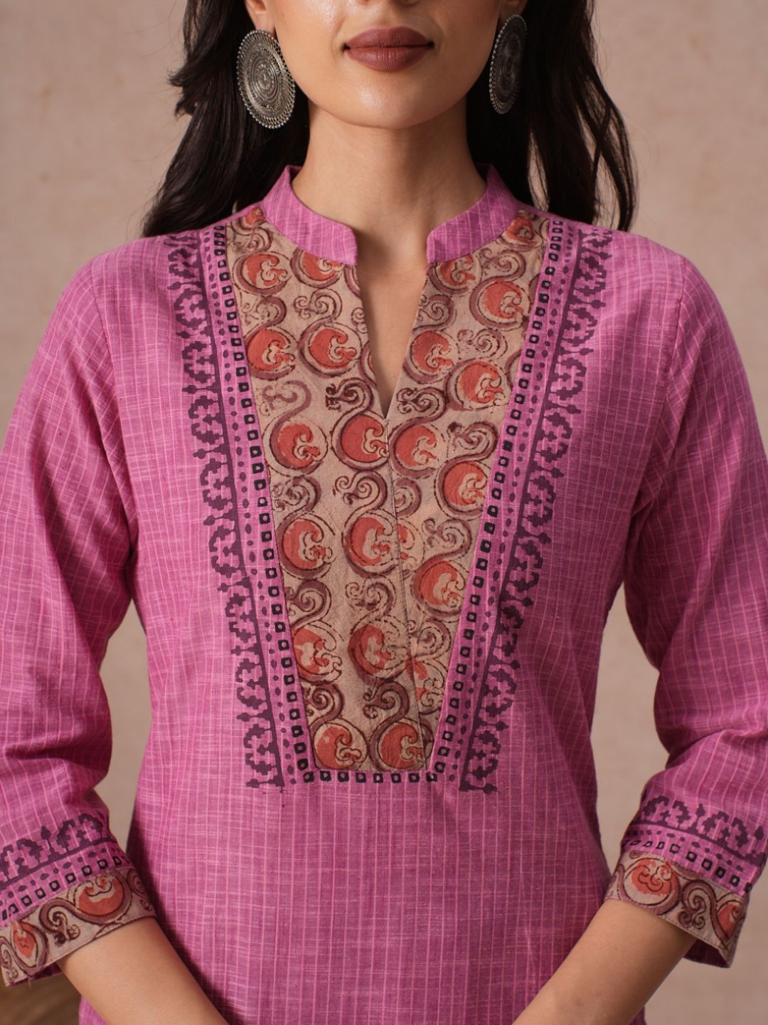 Straight Fit Woven Stripe Cotton Kurta with Kalamkari and Block Print Detailing.