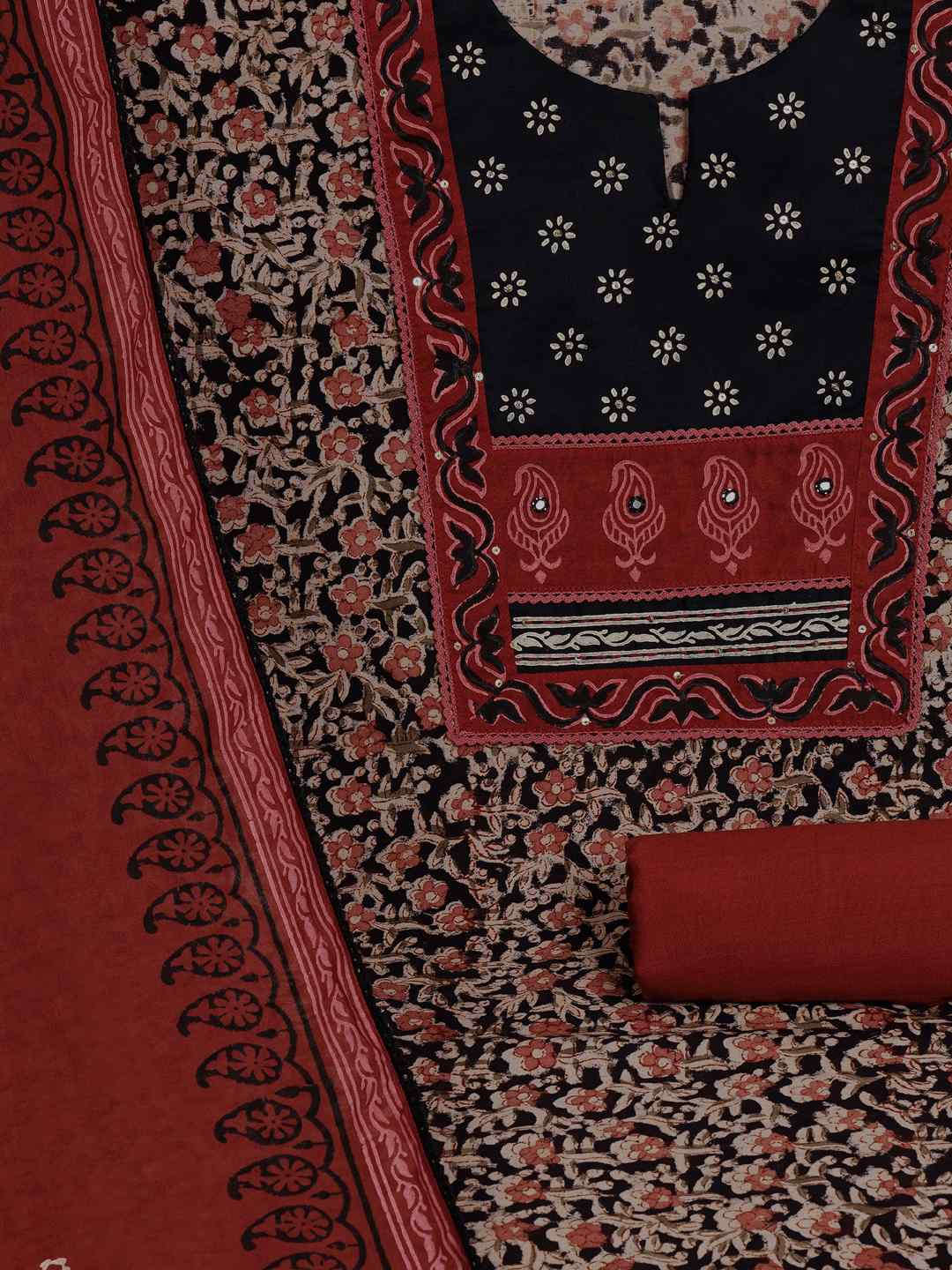 Kalamkari Printed Dress Material enhanced with lace detailing and handwork.(Black)