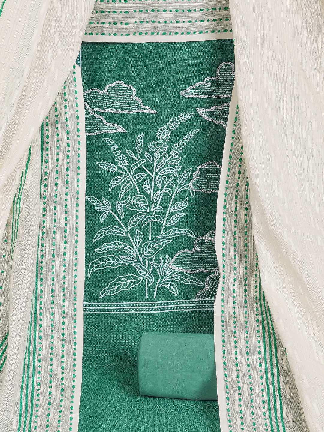 A 3-piece kurta set features a solid kurta adorned with a block-printed yoke and intricate embroidery details.(Blue)