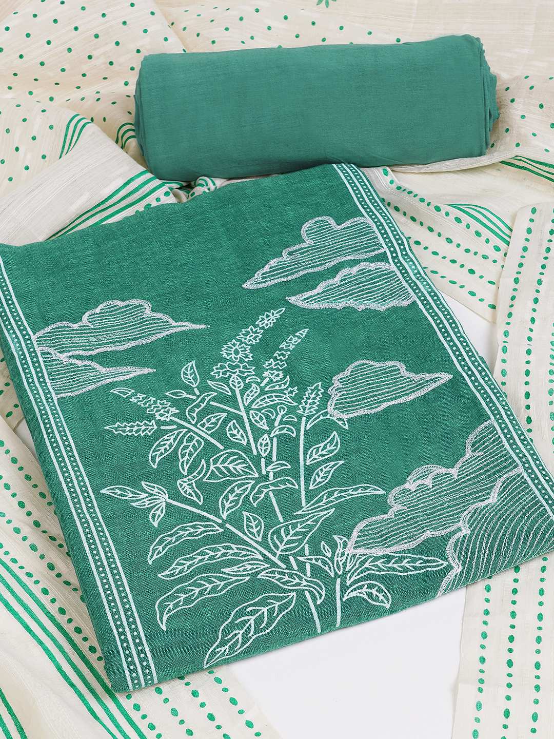 A 3-piece kurta set features a solid kurta adorned with a block-printed yoke and intricate embroidery details.(Blue)