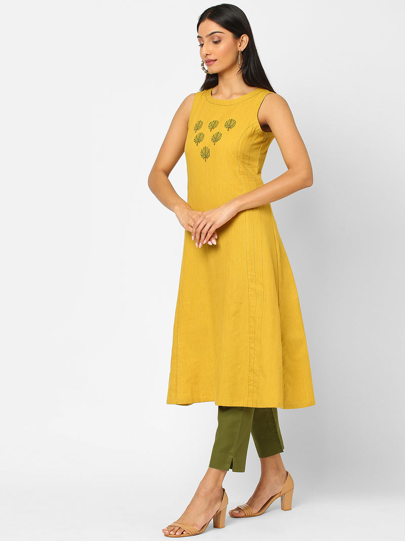 A line sleeveless cotton kurta with block print and handwork