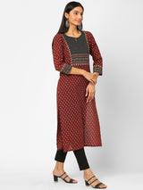 Straight fit cotton printed kurta with yoke and mirror handwork