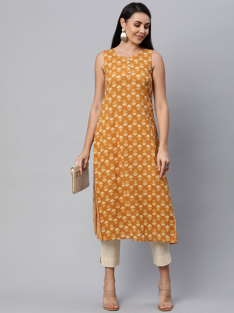 Sleeveless A Line printed cotton kurta with box pleat and loop and button detailing