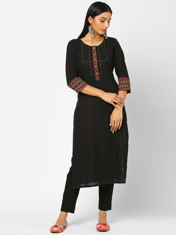 Straight fit cotton kurta with stitch lines detailing