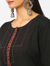 Straight fit cotton kurta with stitch lines detailing