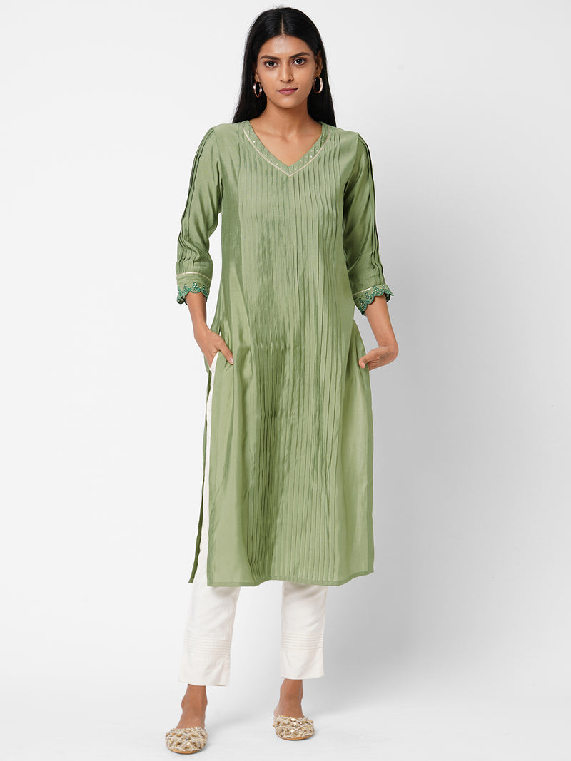 VAMA - Silk blend pleated straight kurta