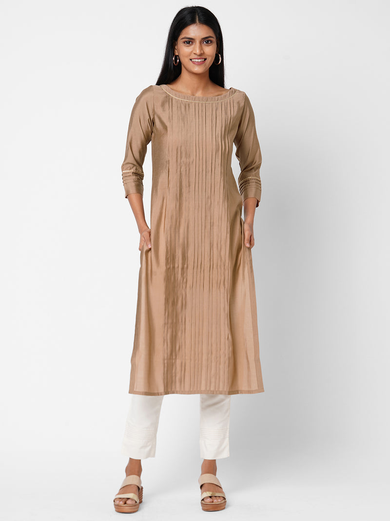 VAMA - Silk blend pleated kurta