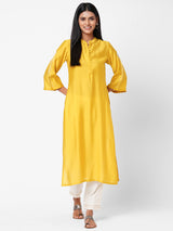 VAMA - Silk blend kurta with sleeve emb